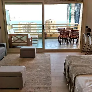  Appartement Climatisé - Belle Vue Mer-piscine
